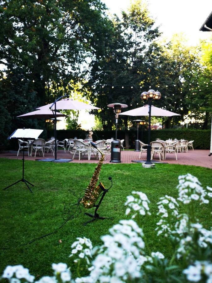 Hof Hotel Garden 카우나스 외부 사진