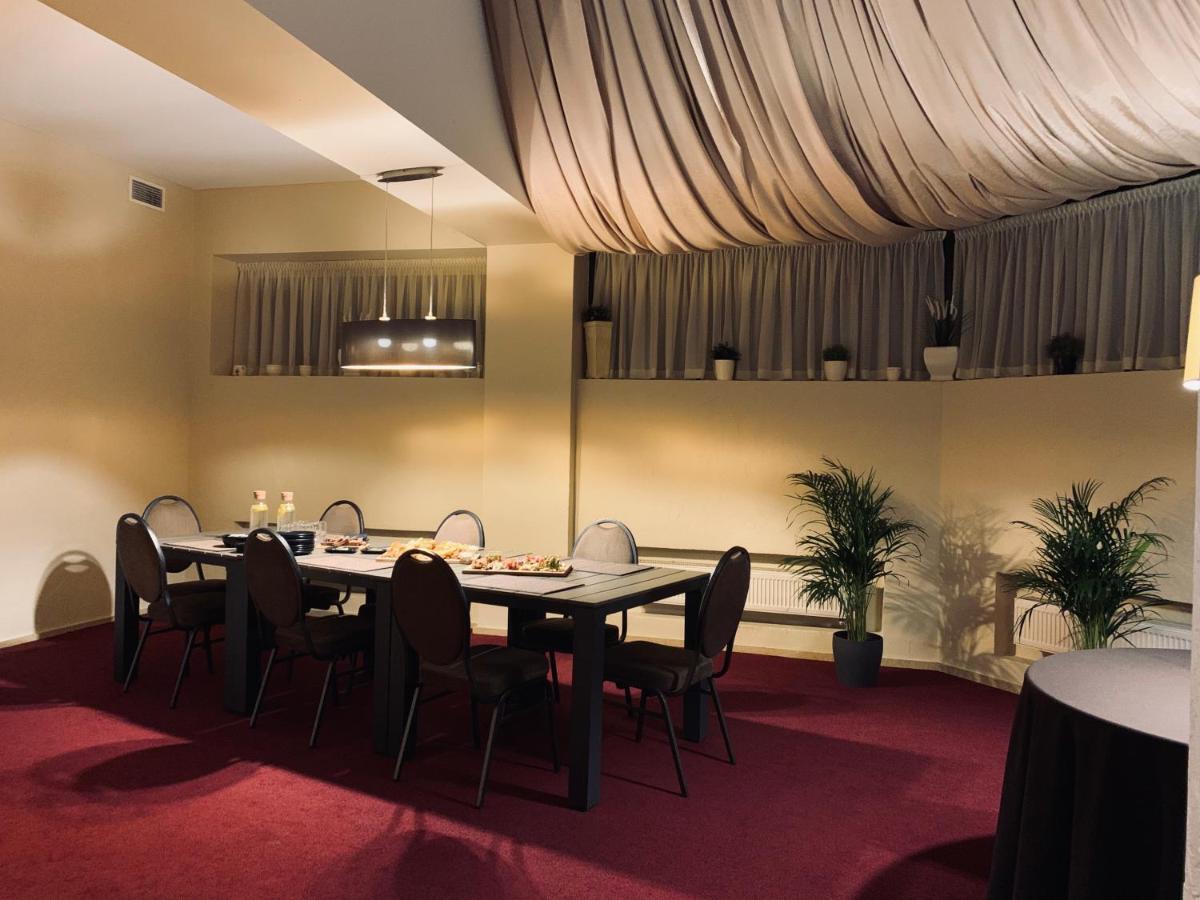 Hof Hotel Garden 카우나스 외부 사진